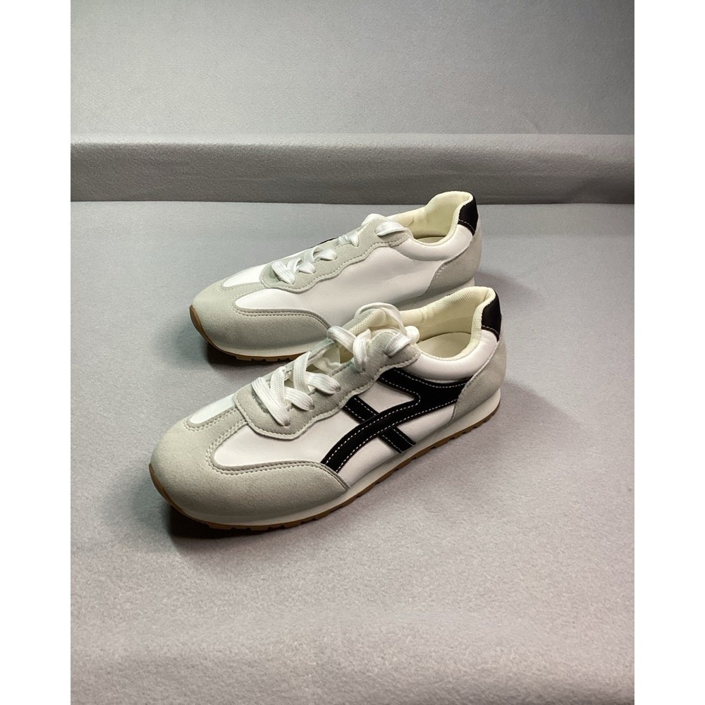 Cute Clean Sneakers